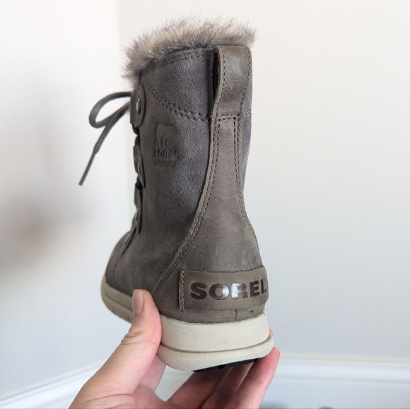 Sorel Explorer Joan Grey Waterproof Boot sz 5 - Picture 5 of 8
